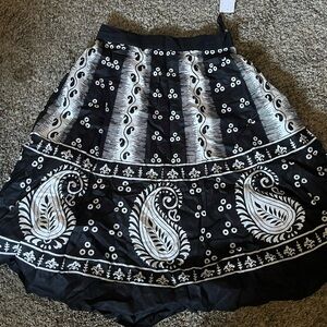 Studio West Apparel Cotton Midi Pull On Skirt black white NWT